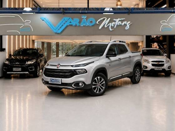 FIAT TORO 2.0 16V TURBO DIESEL VOLCANO 4WD AT9 FIAT TORO 2.0 16V TURBO DIESEL VOLCANO 4WD AT9